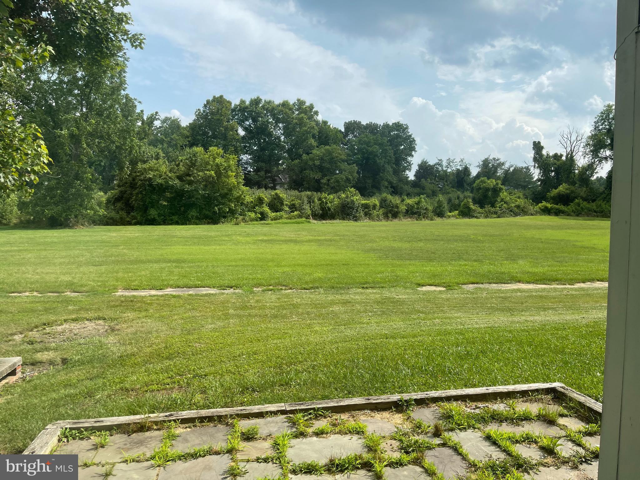 VILLAGES OF MARLBOROUGH - Residential Lease