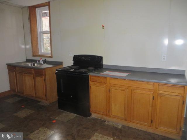 PHILADELPHIA (SOUTHWEST) - Residential