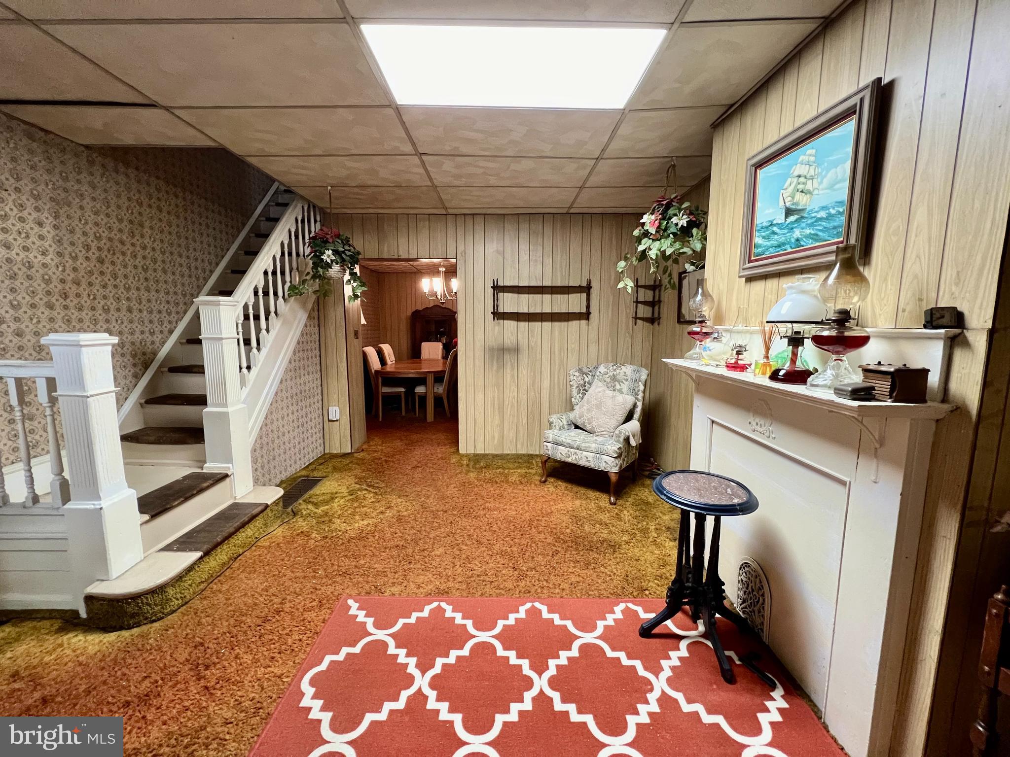 ELMWOOD PARK - Residential