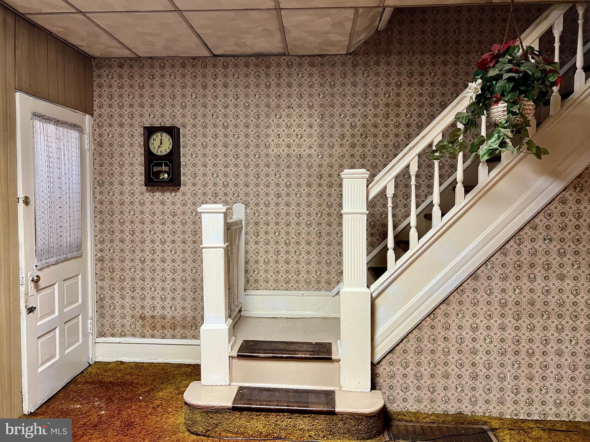 ELMWOOD PARK - Residential