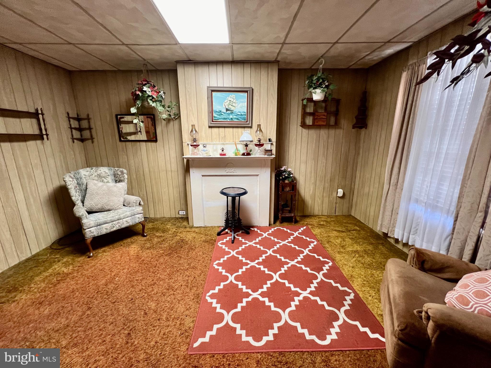 ELMWOOD PARK - Residential