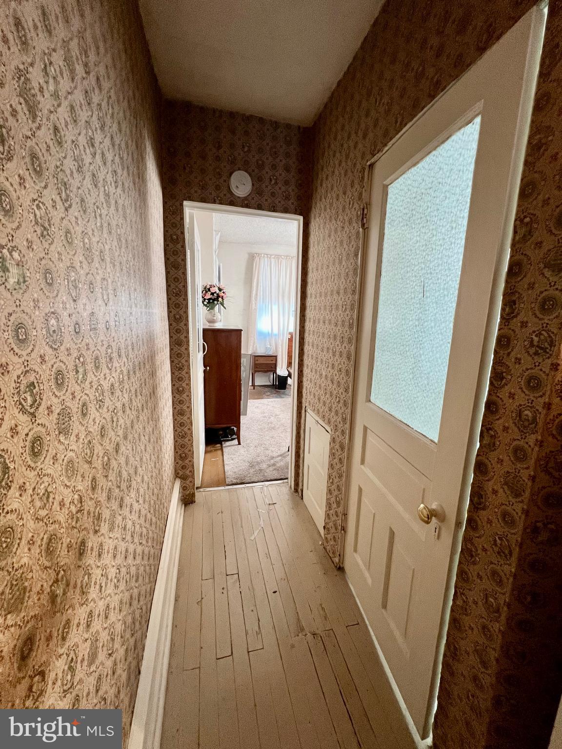 ELMWOOD PARK - Residential