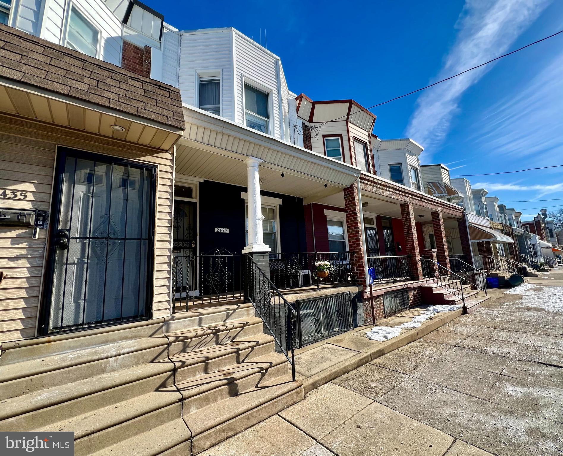 ELMWOOD PARK - Residential