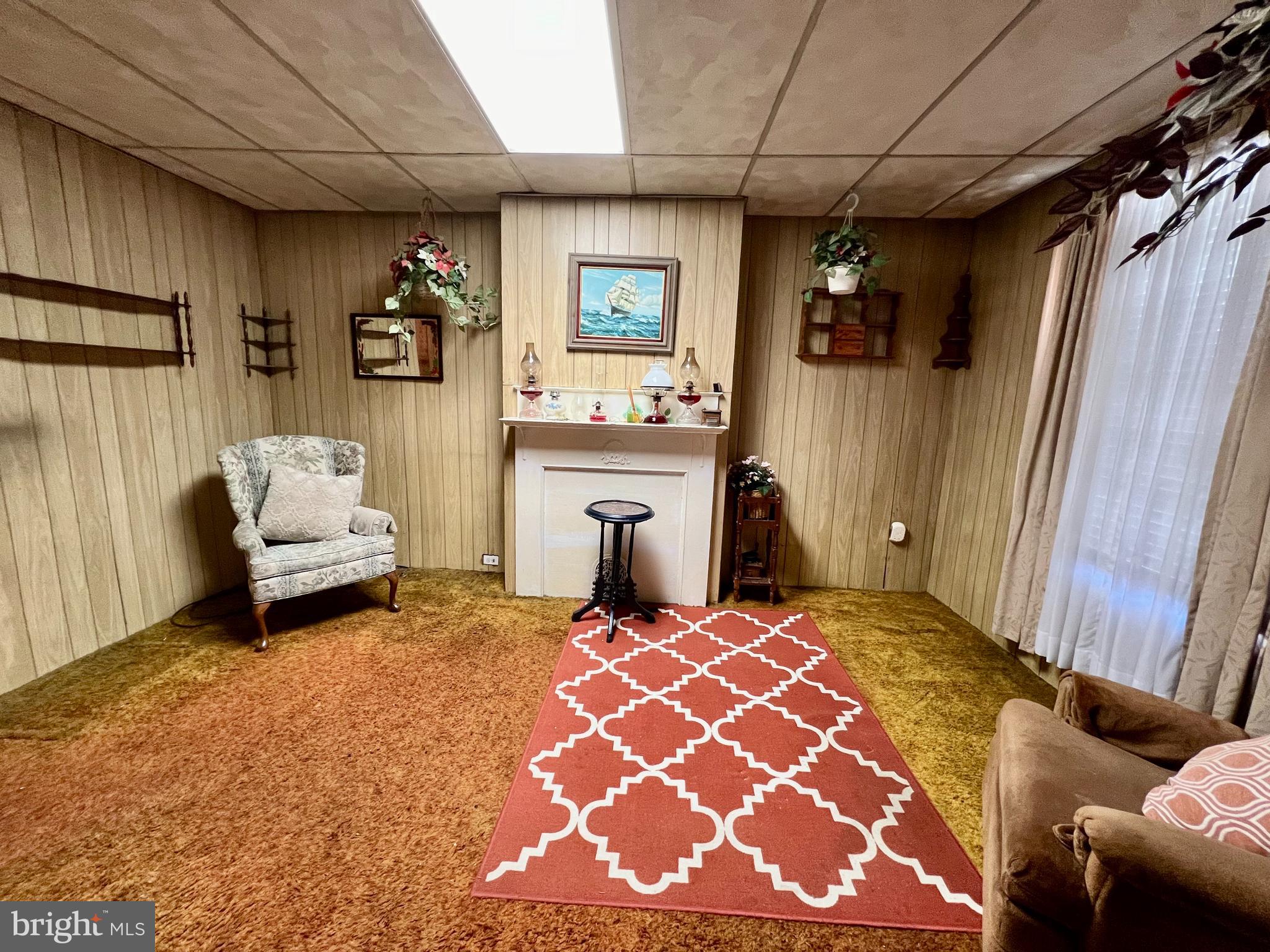 ELMWOOD PARK - Residential