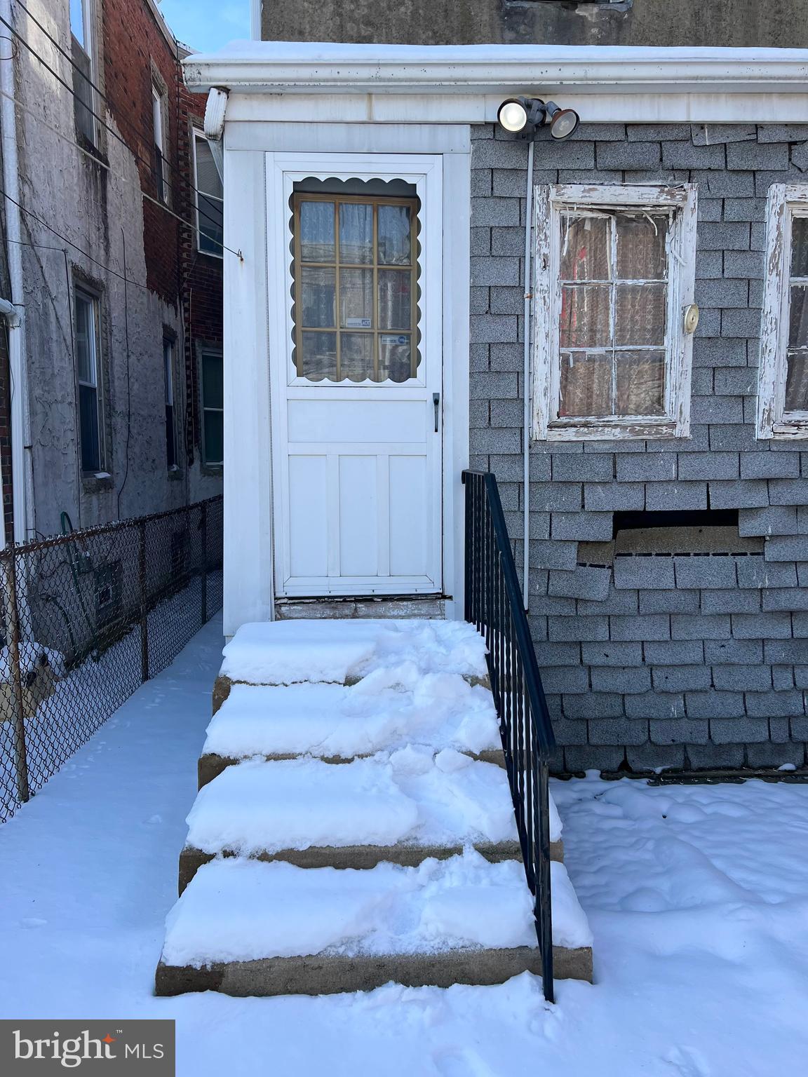 ELMWOOD PARK - Residential