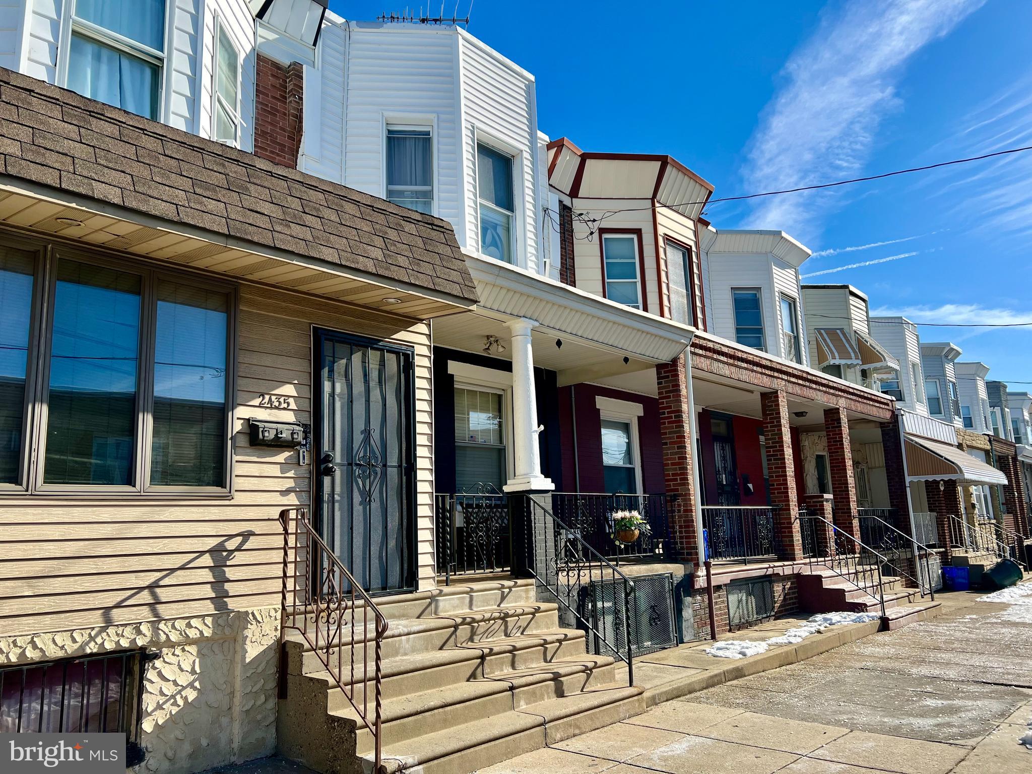 ELMWOOD PARK - Residential