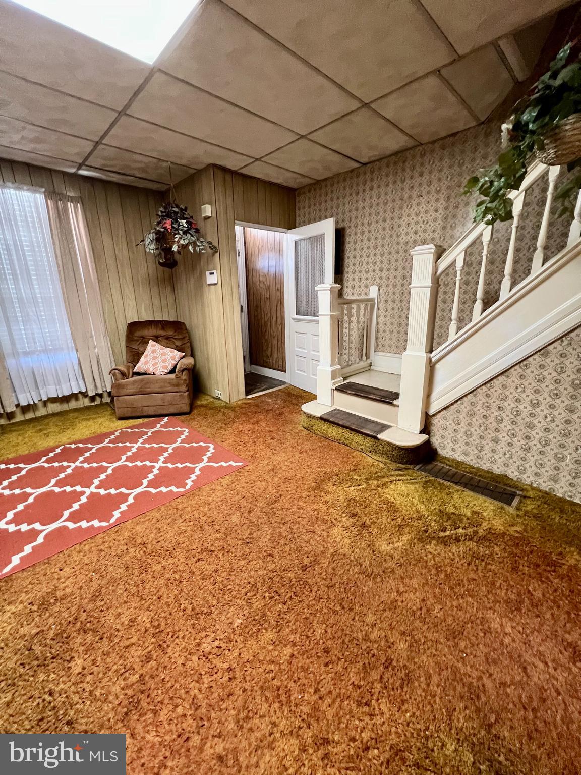 ELMWOOD PARK - Residential