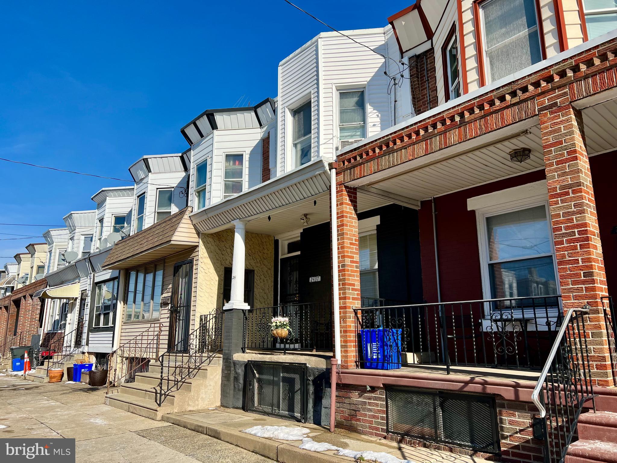 ELMWOOD PARK - Residential