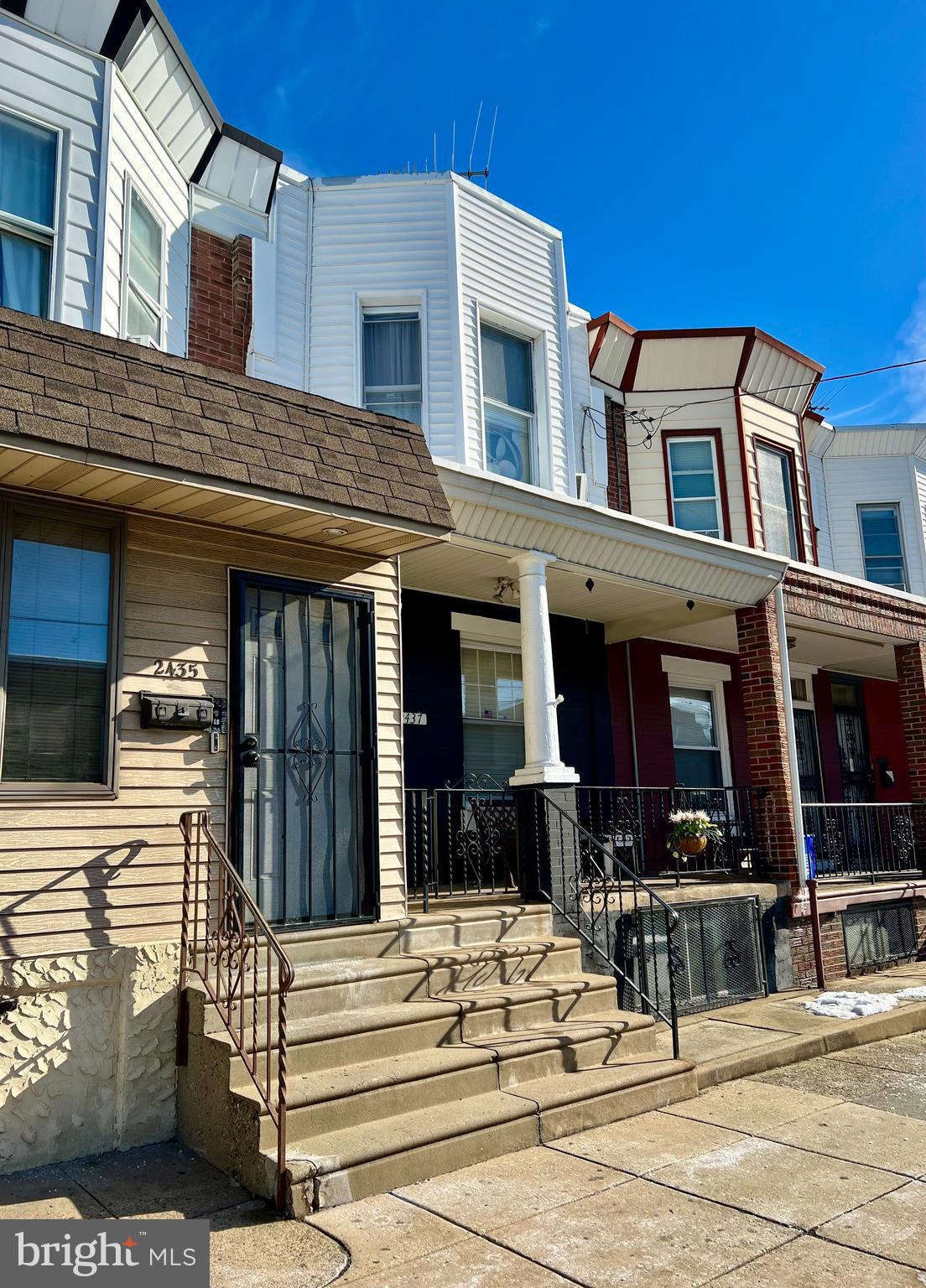 ELMWOOD PARK - Residential