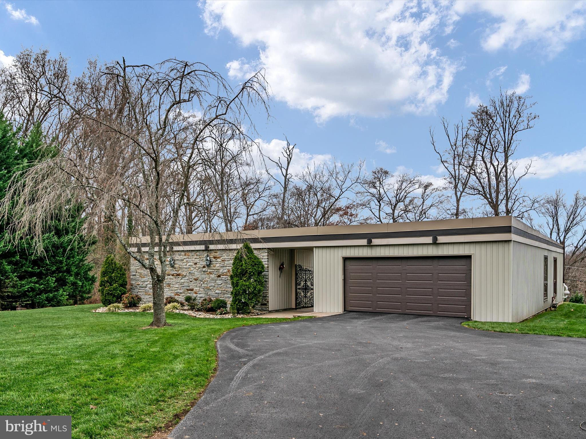 ULMSTEAD ESTATES - Residential