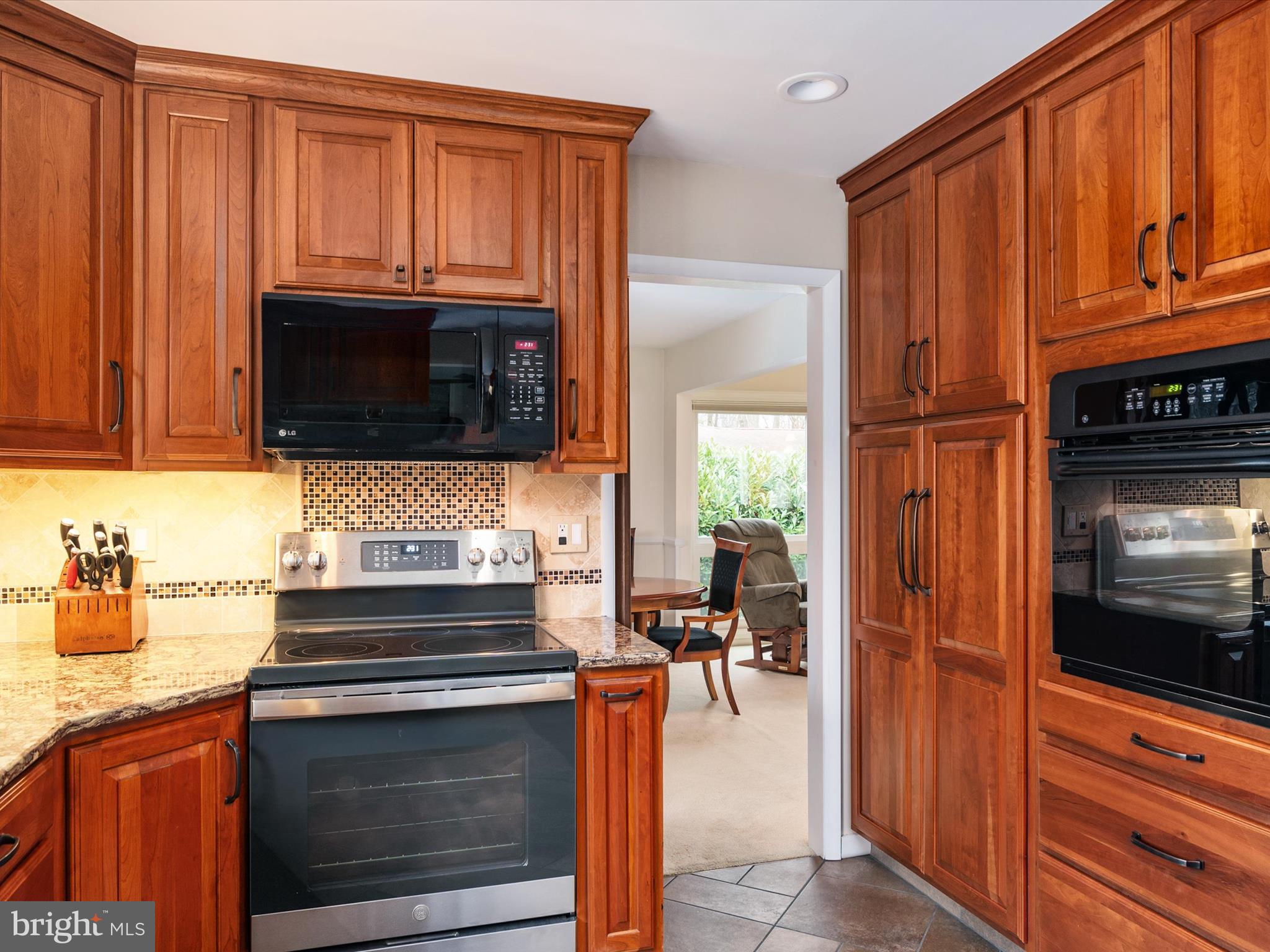 ULMSTEAD ESTATES - Residential