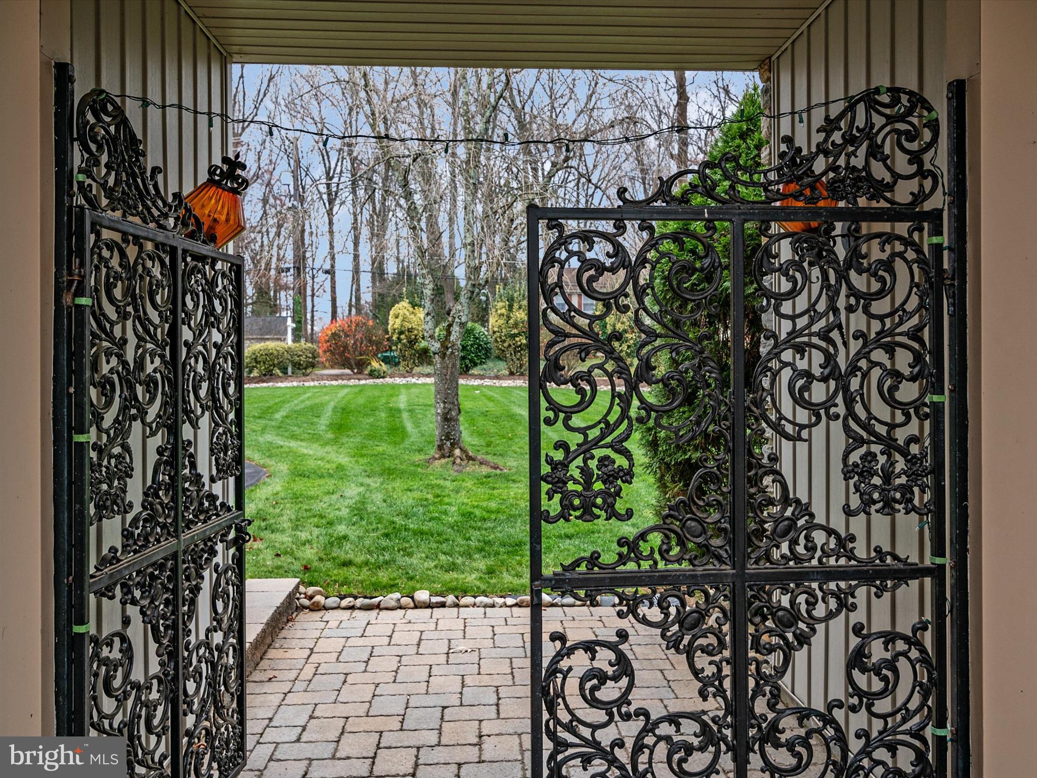 ULMSTEAD ESTATES - Residential