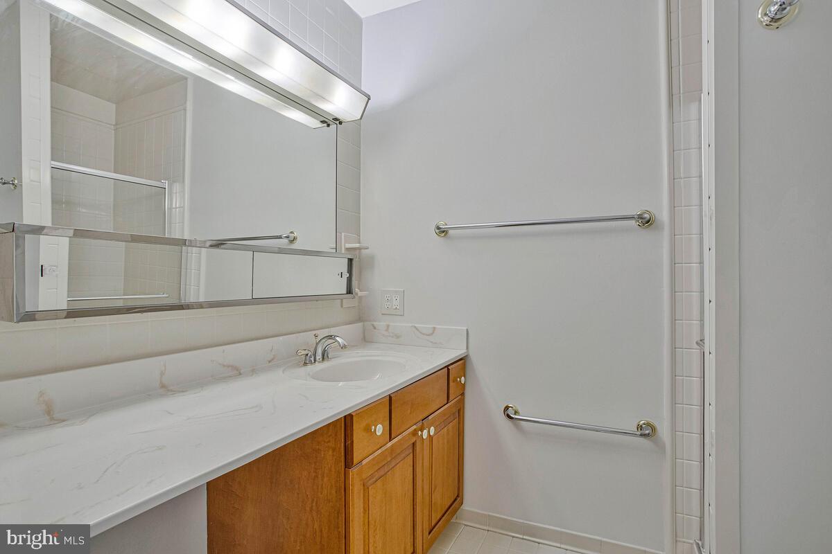 PHELPS LUCK - Residential