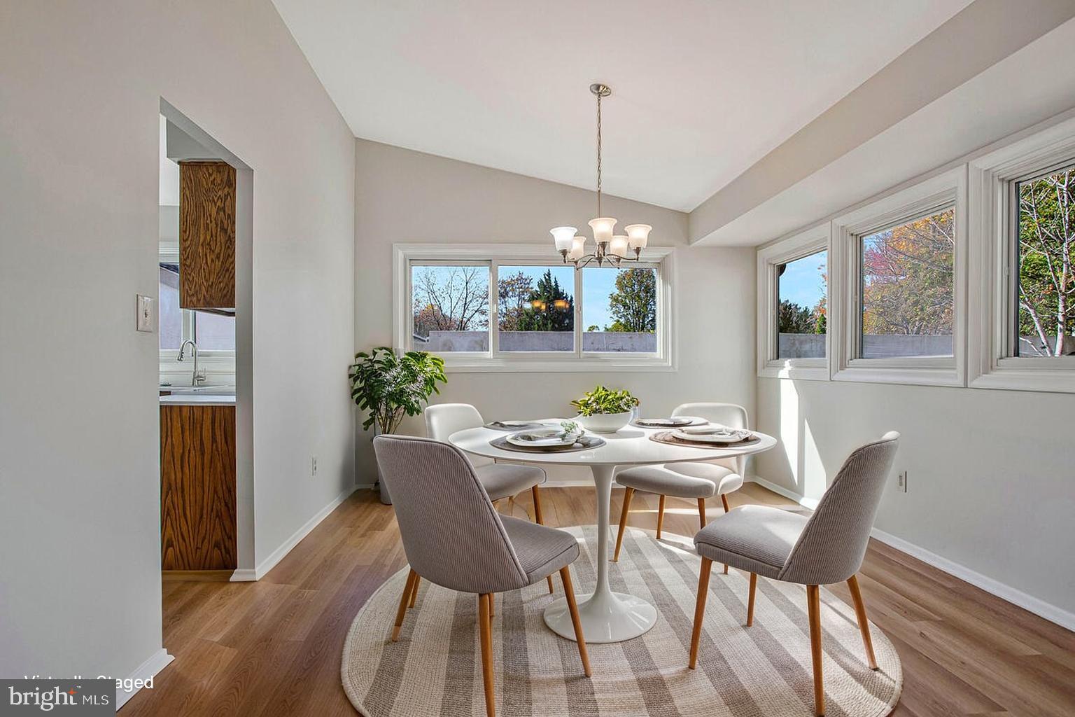 PHELPS LUCK - Residential