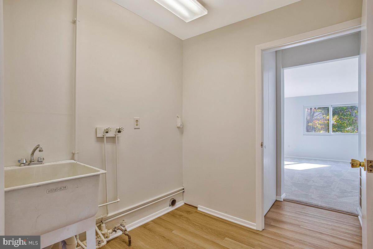 PHELPS LUCK - Residential