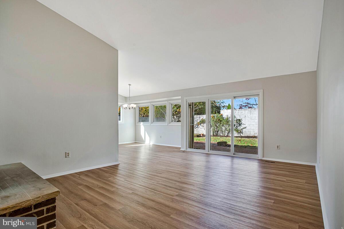 PHELPS LUCK - Residential