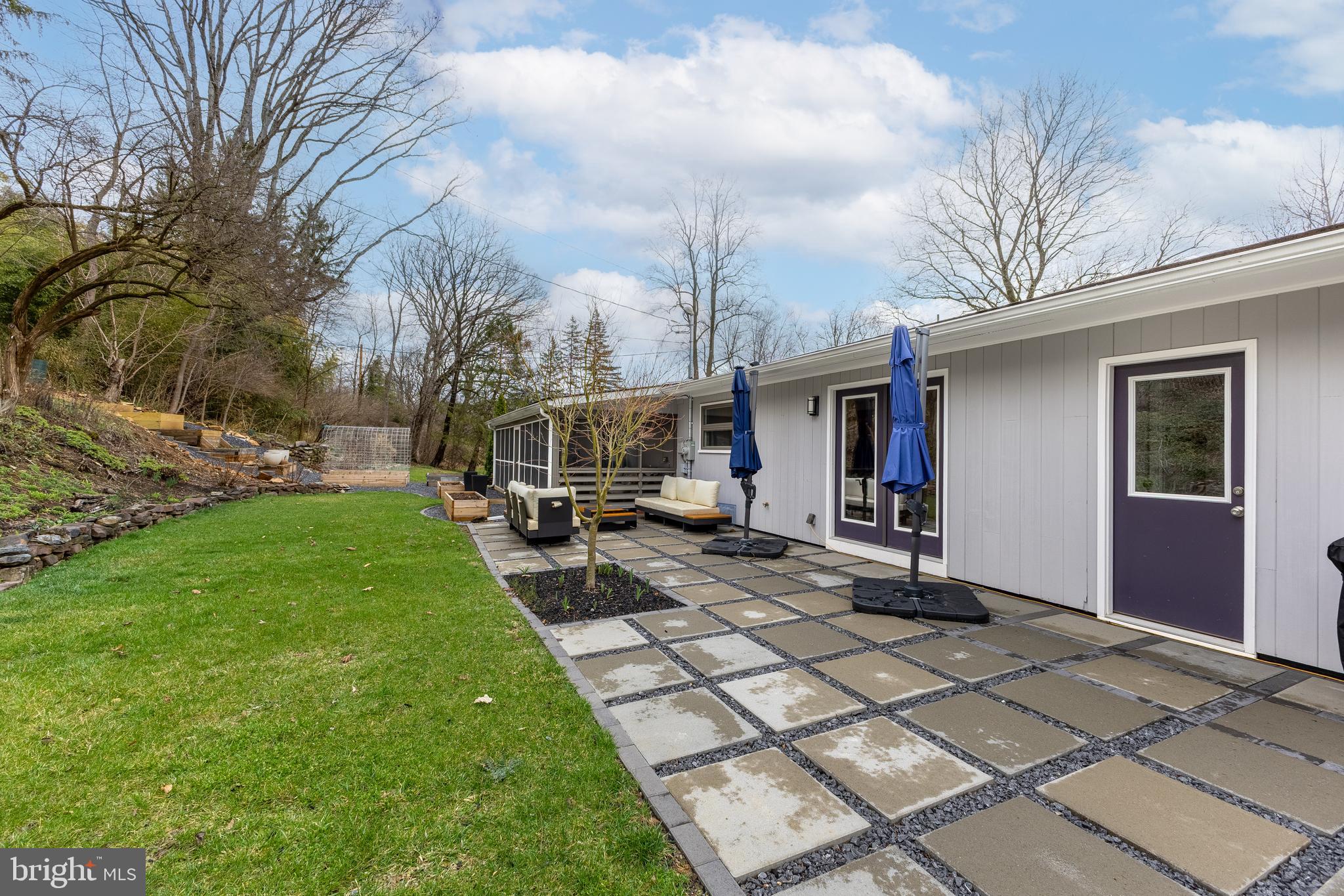 HOLMES-FOSTER - Residential