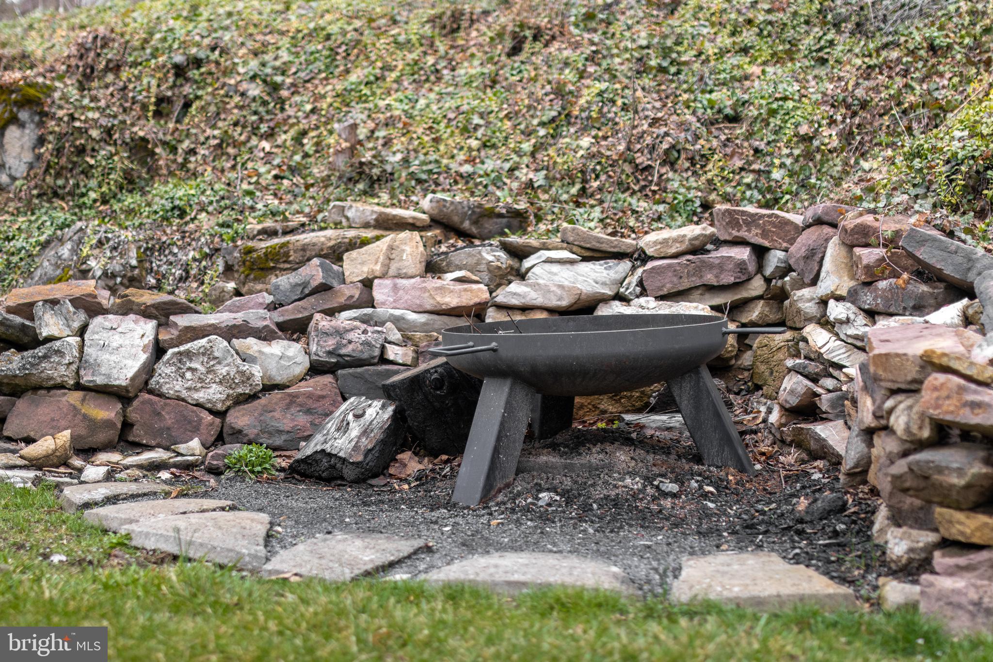 HOLMES-FOSTER - Residential