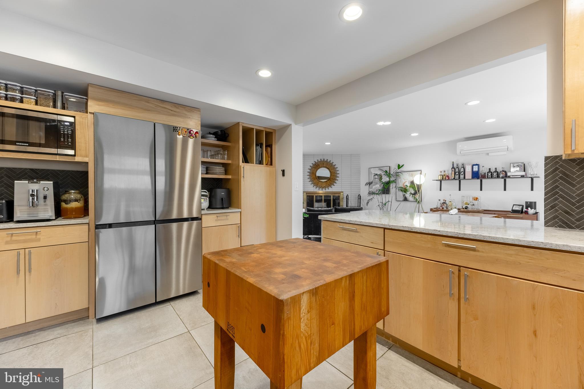 HOLMES-FOSTER - Residential