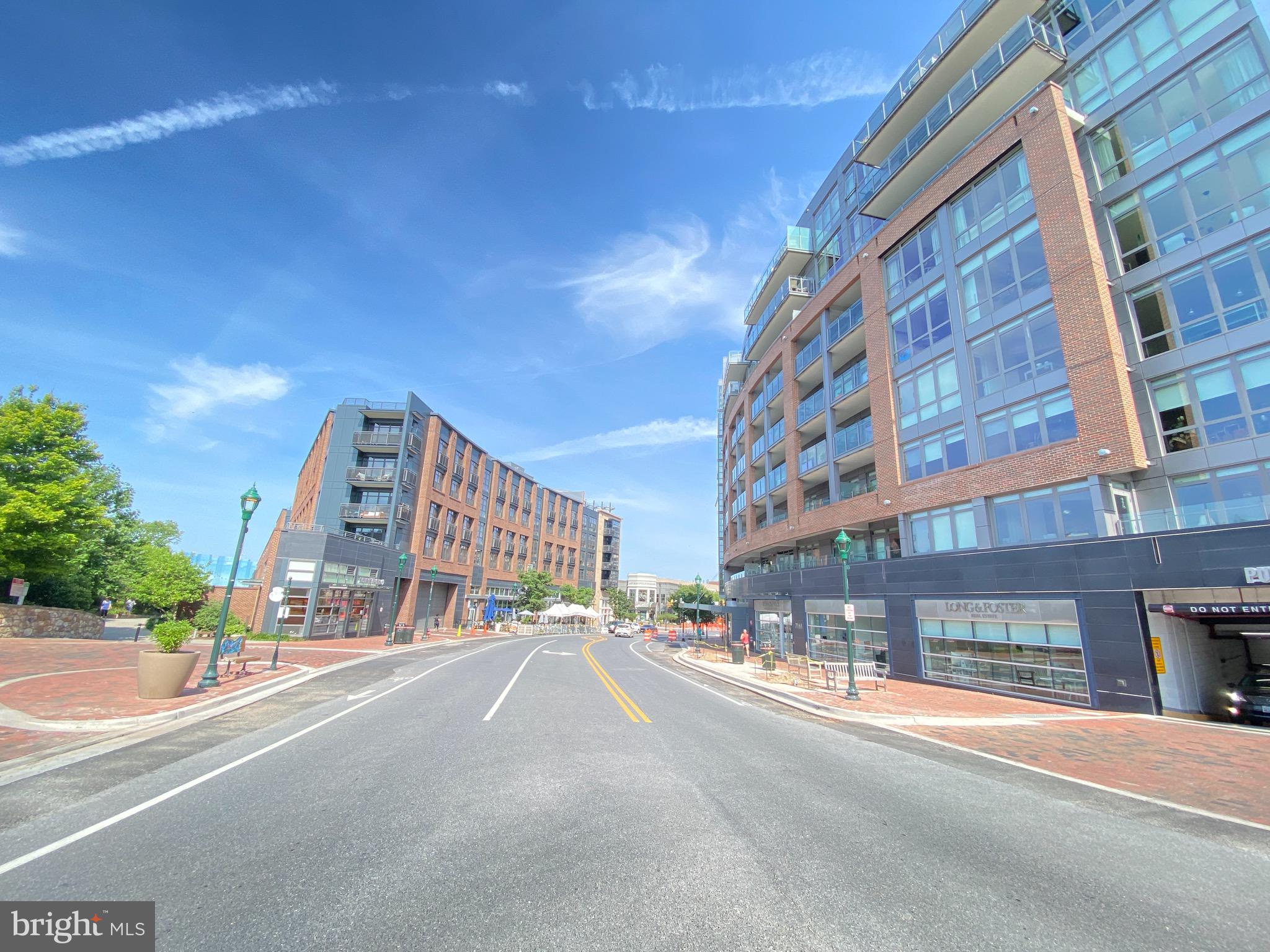 CRESCENT PLAZA - Residential