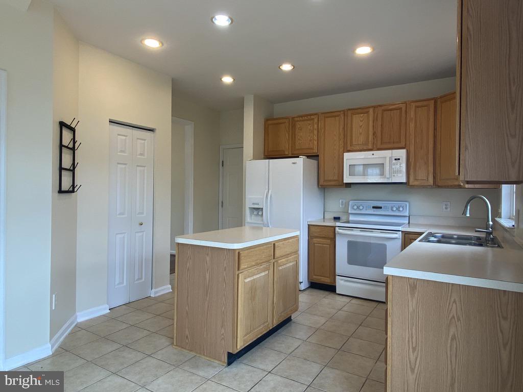 BRECKENRIDGE - Residential Lease