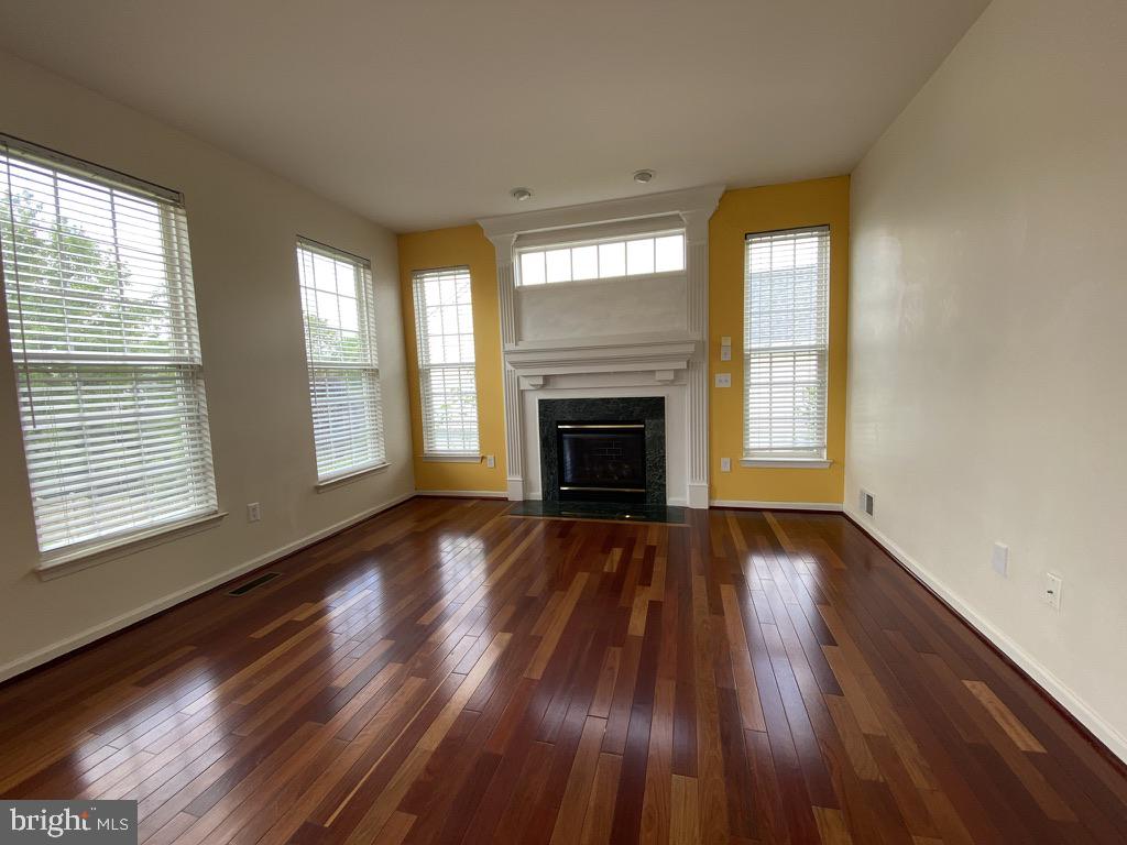 BRECKENRIDGE - Residential Lease