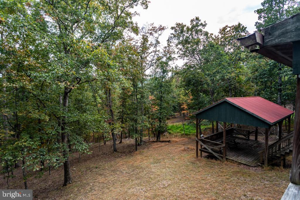 WALNUT BOTTOM HIDEAWAY - Residential