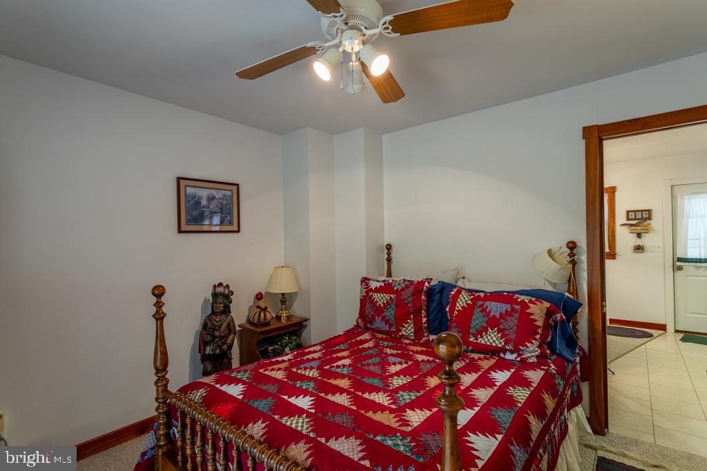 WALNUT BOTTOM HIDEAWAY - Residential