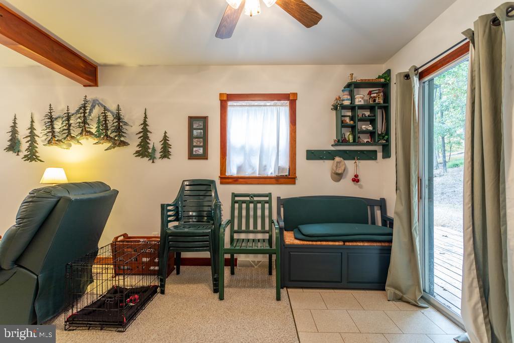 WALNUT BOTTOM HIDEAWAY - Residential