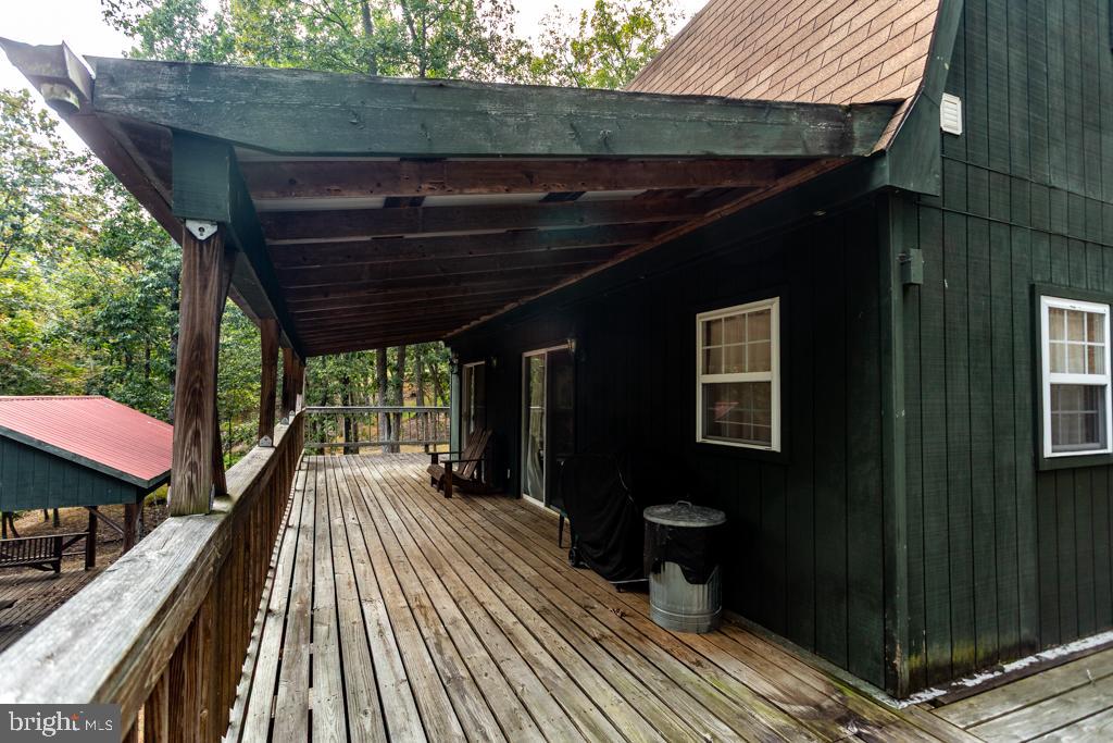 WALNUT BOTTOM HIDEAWAY - Residential