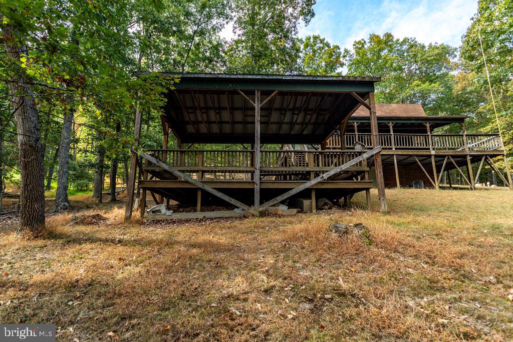 WALNUT BOTTOM HIDEAWAY - Residential