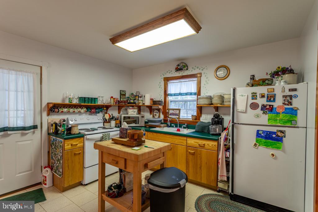 WALNUT BOTTOM HIDEAWAY - Residential