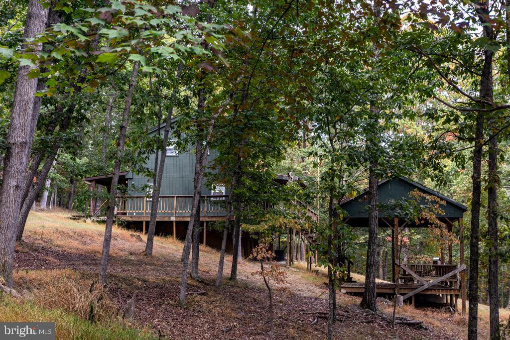 WALNUT BOTTOM HIDEAWAY - Residential