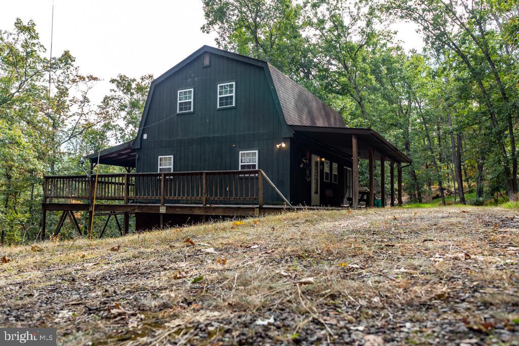 WALNUT BOTTOM HIDEAWAY - Residential