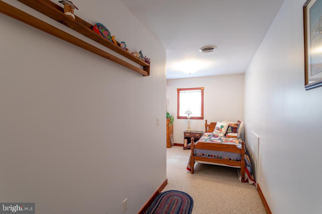 WALNUT BOTTOM HIDEAWAY - Residential