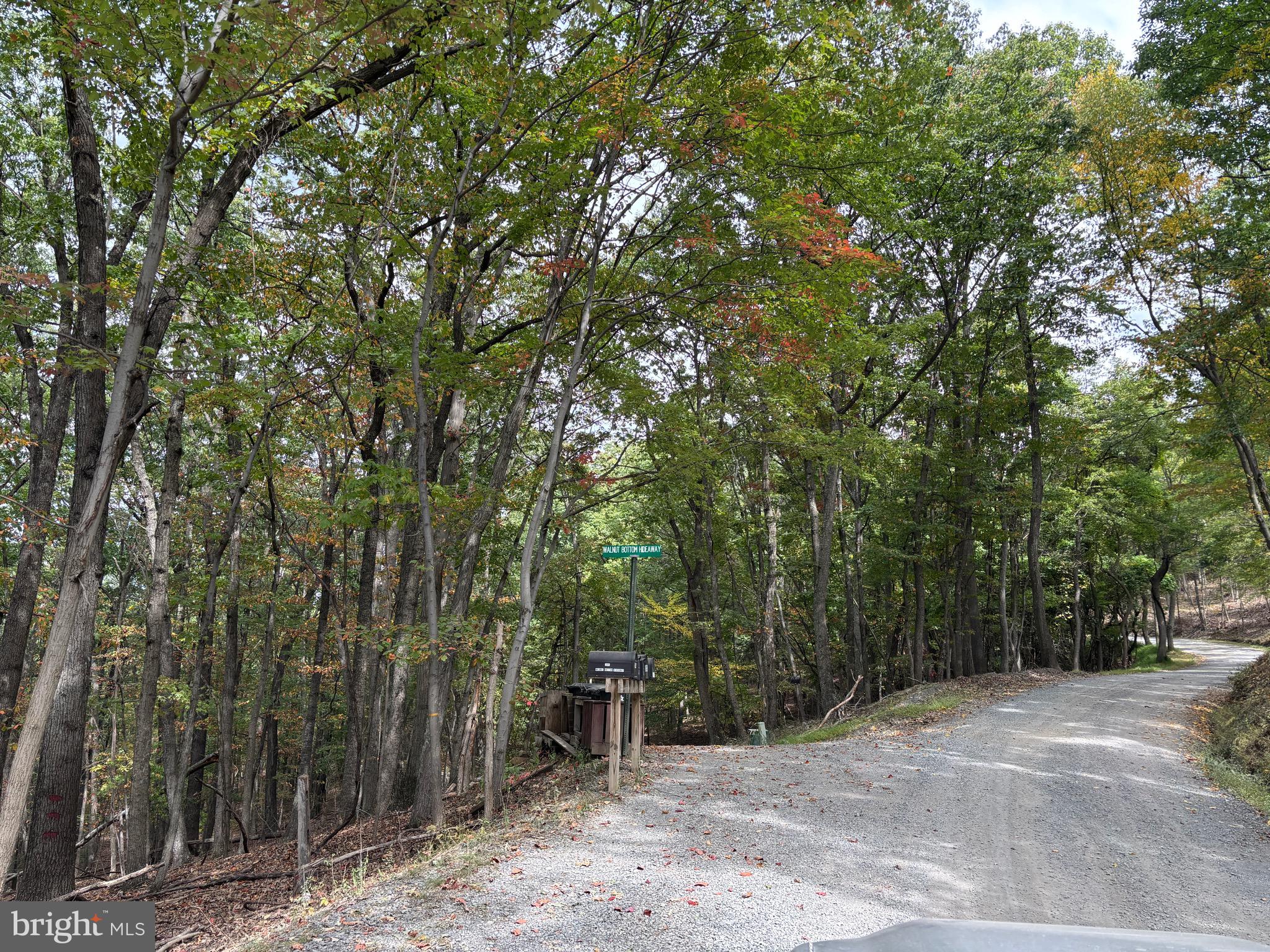 WALNUT BOTTOM HIDEAWAY - Residential