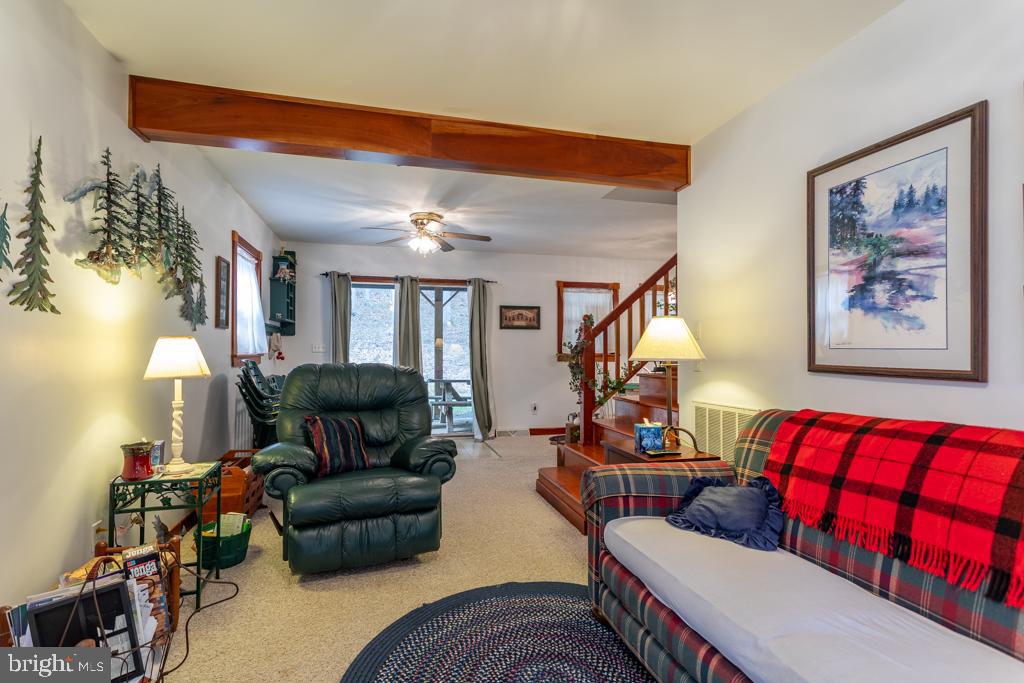 WALNUT BOTTOM HIDEAWAY - Residential