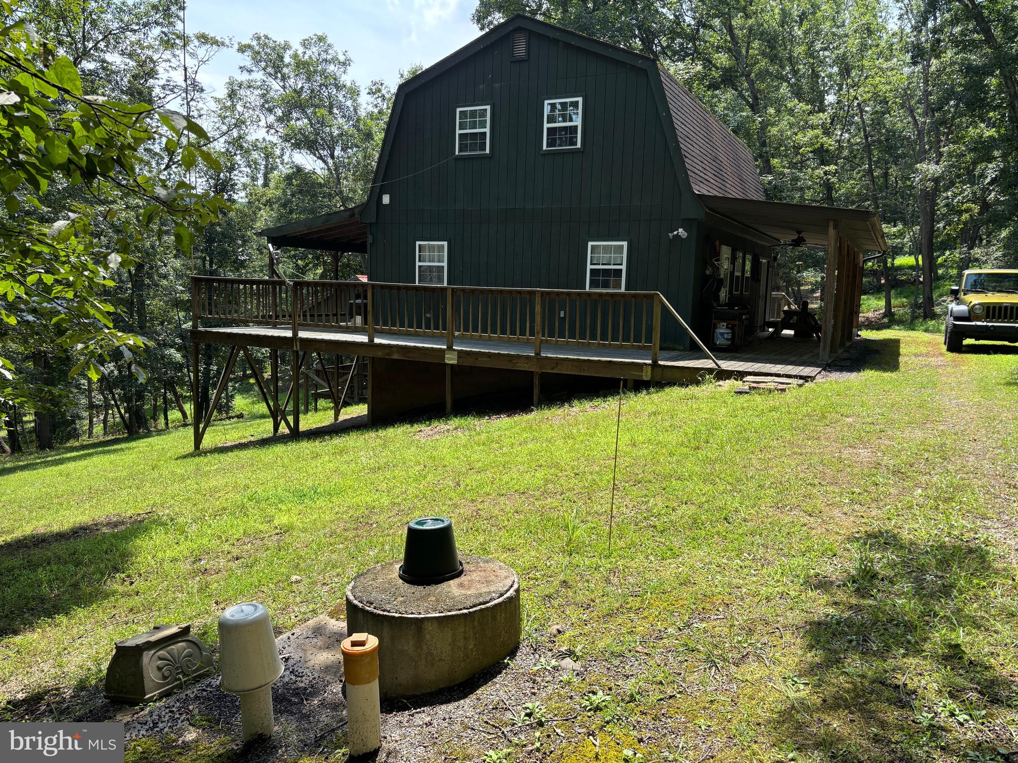 WALNUT BOTTOM HIDEAWAY - Residential