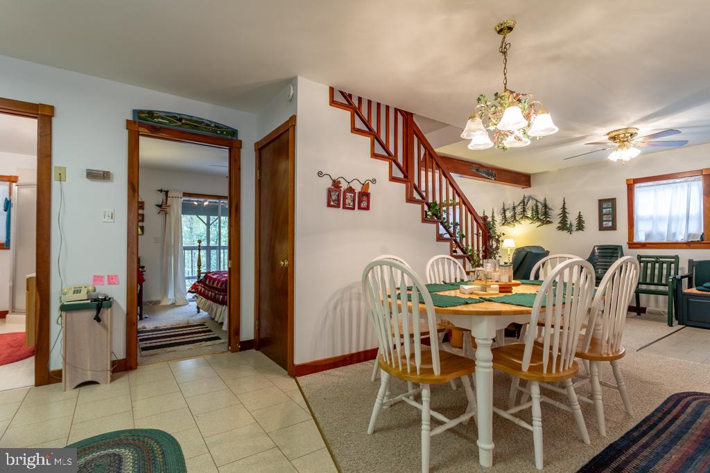 WALNUT BOTTOM HIDEAWAY - Residential