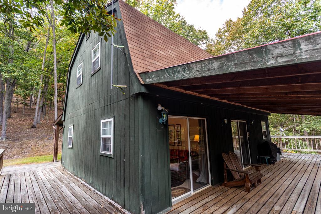 WALNUT BOTTOM HIDEAWAY - Residential