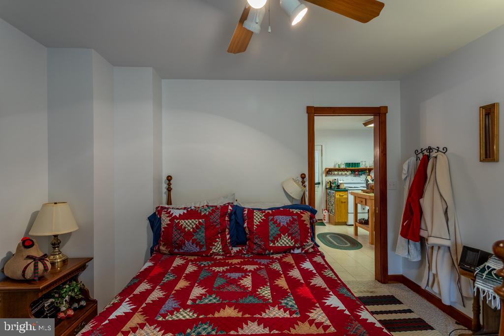 WALNUT BOTTOM HIDEAWAY - Residential