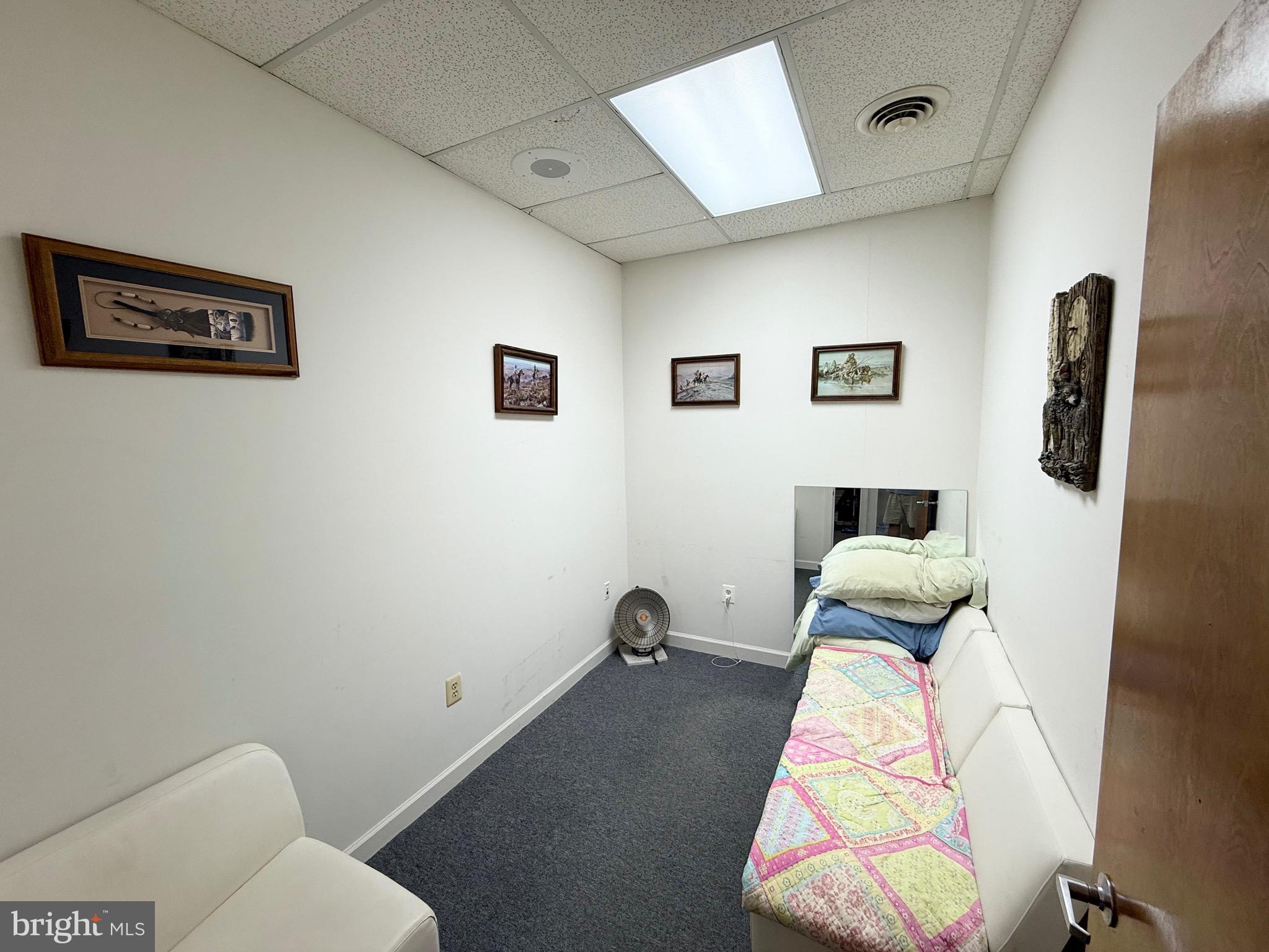 POTOMAC SQUARE - Commercial Sale