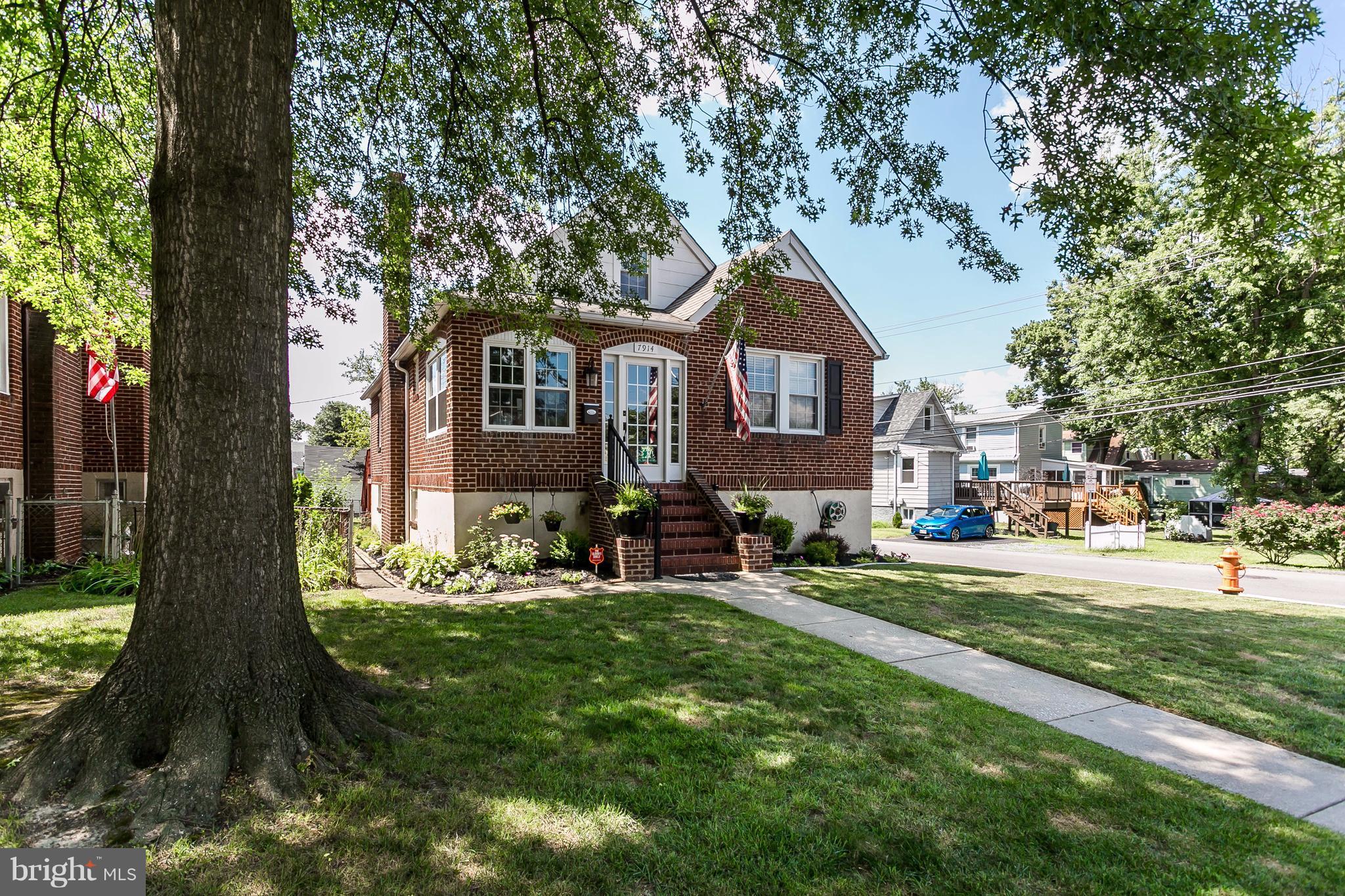 VILLA CRESTA - Residential