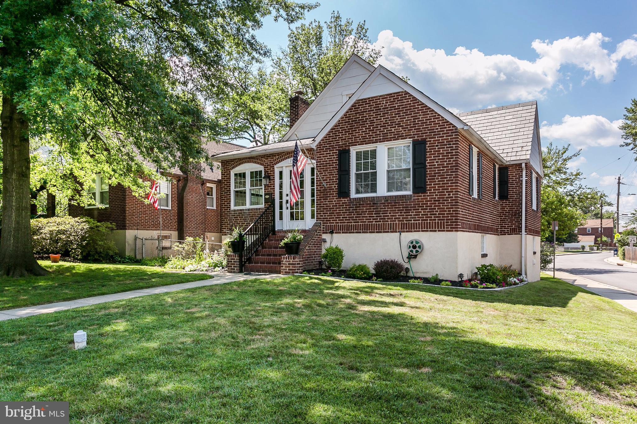 VILLA CRESTA - Residential