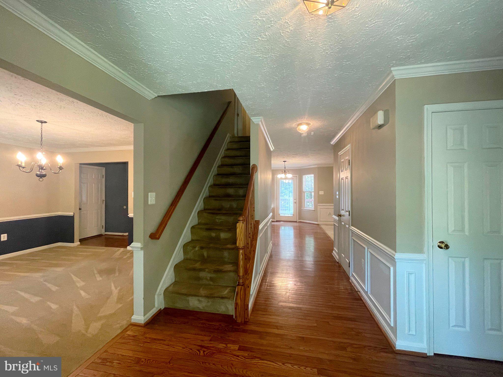 6775 BARNEY DRIVE