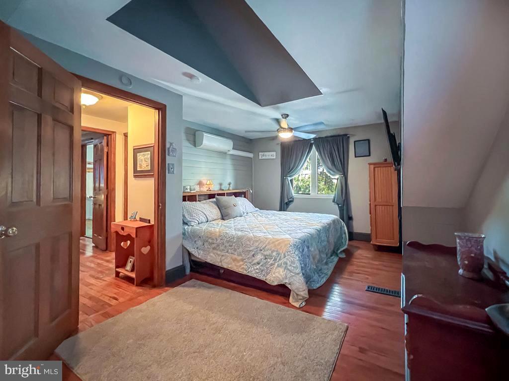 ANDALUSIA - Residential