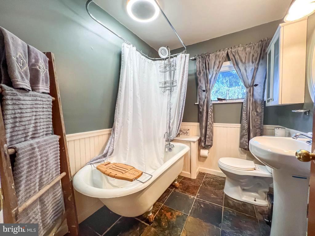 ANDALUSIA - Residential