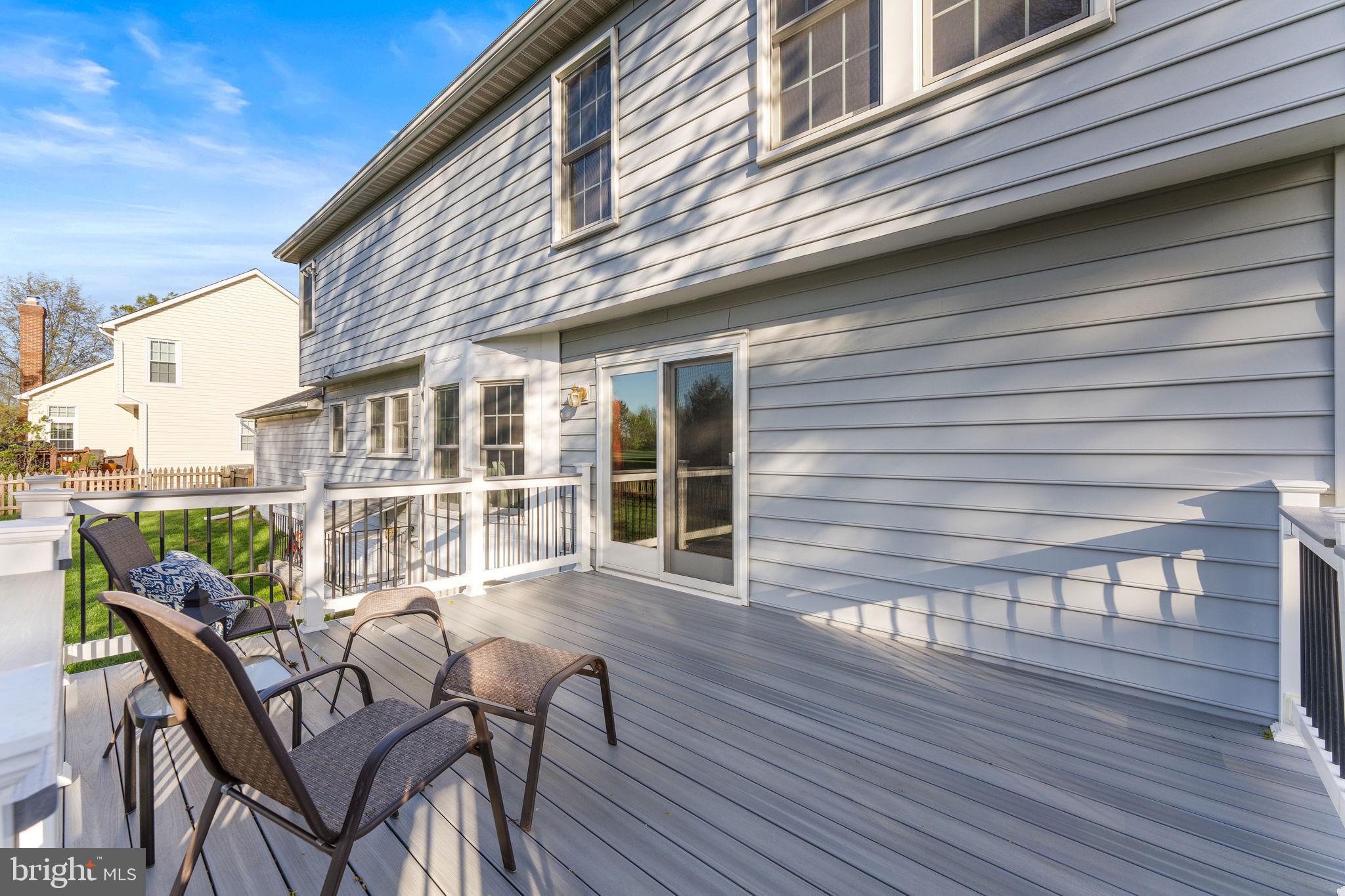 ASHBURN VILLAGE - Residential