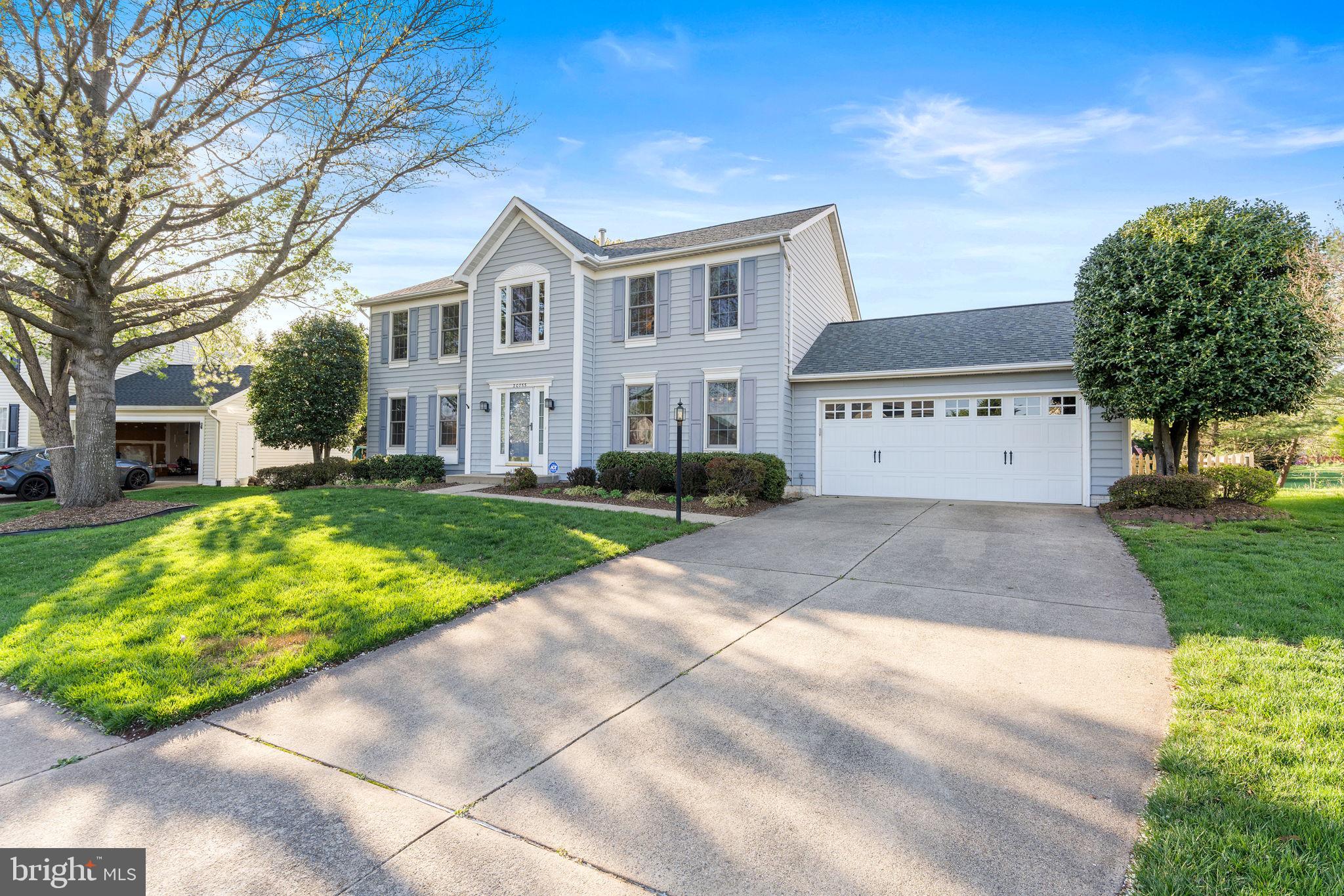 ASHBURN VILLAGE - Residential