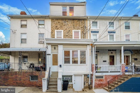Townhouse For Rent - 4173 Apple Street<br/> PHILADELPHIA, PA 19127